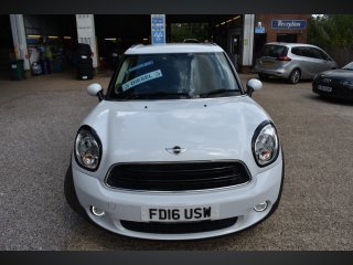 /photos/9969/9ffb3795-9e85-7e93-6e02-ffeb56aec000_i320x240.jpg